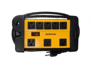 Power bar with 8 outlets