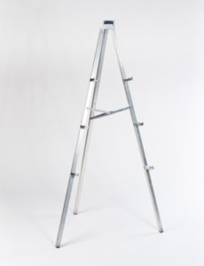 Aluminum easel