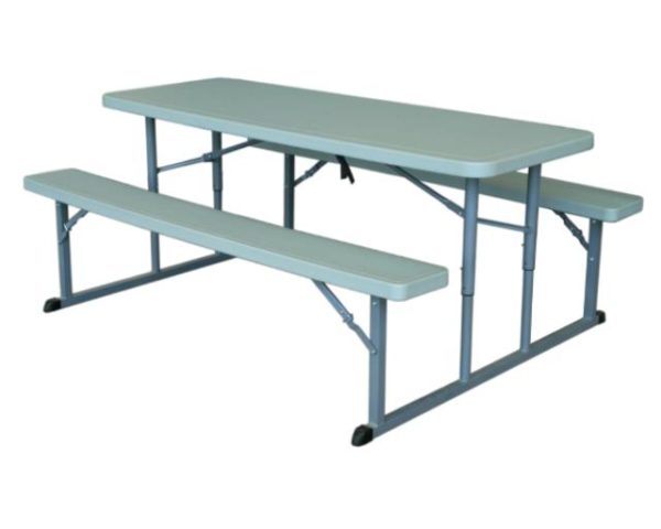 Folding picnic table