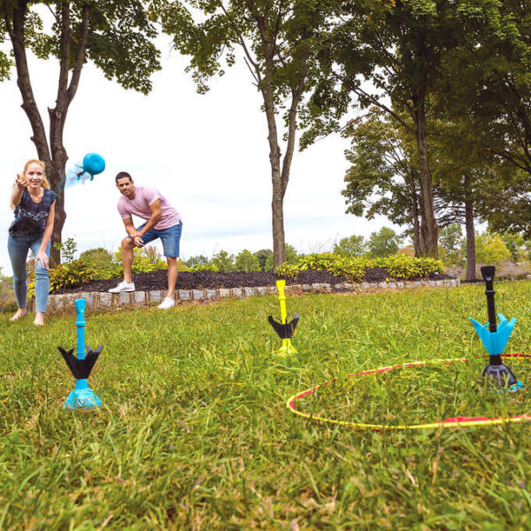 Lawn darts game