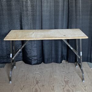 4' Plywood table