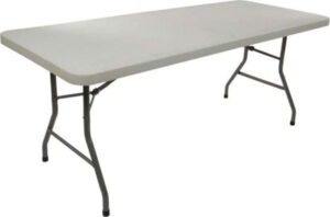 Plastic banquet table