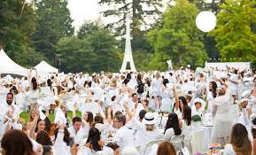 Diner en Blanc