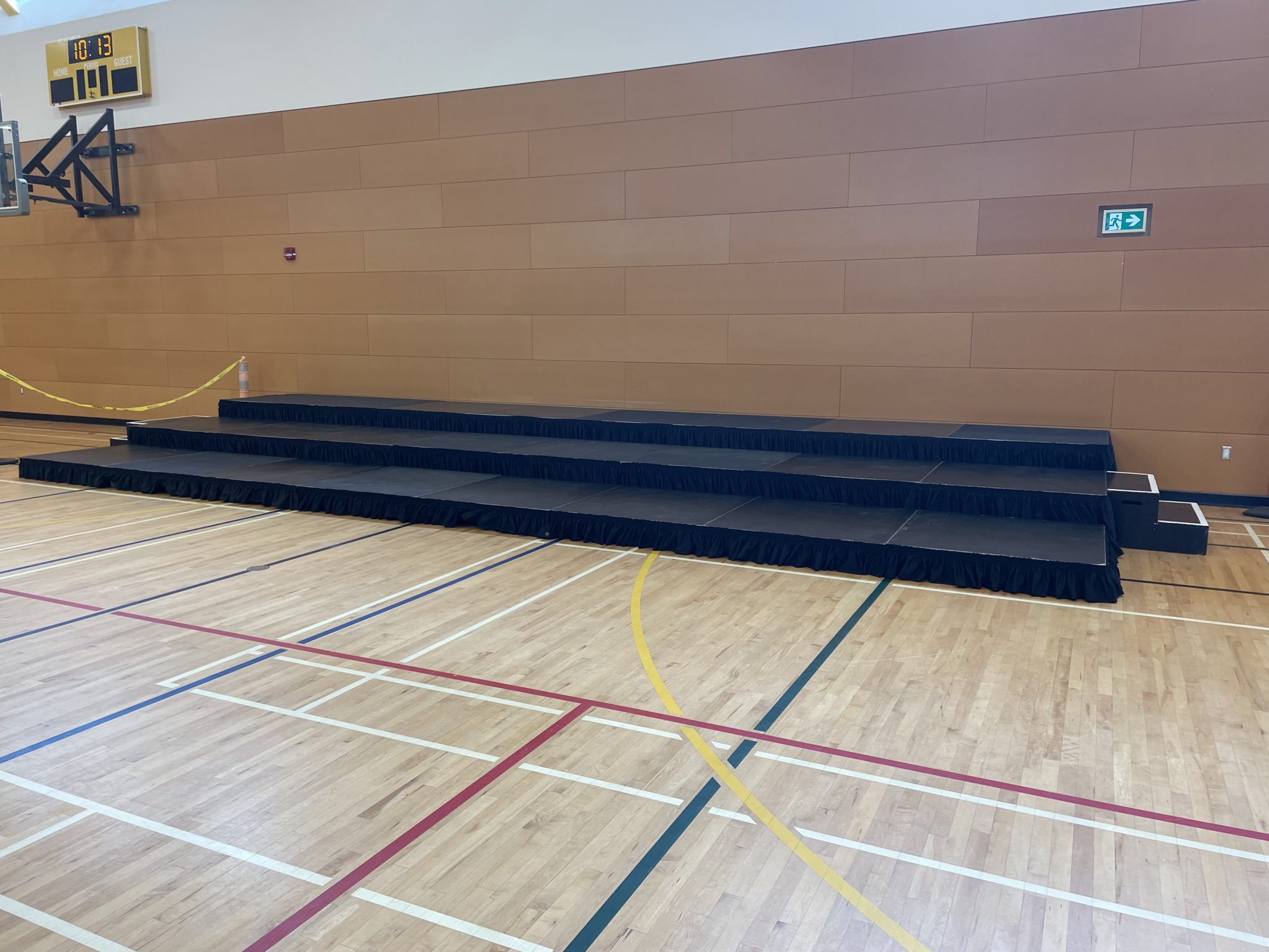 Singer Riser 4'x8' Stage Riser - Rowe Events
