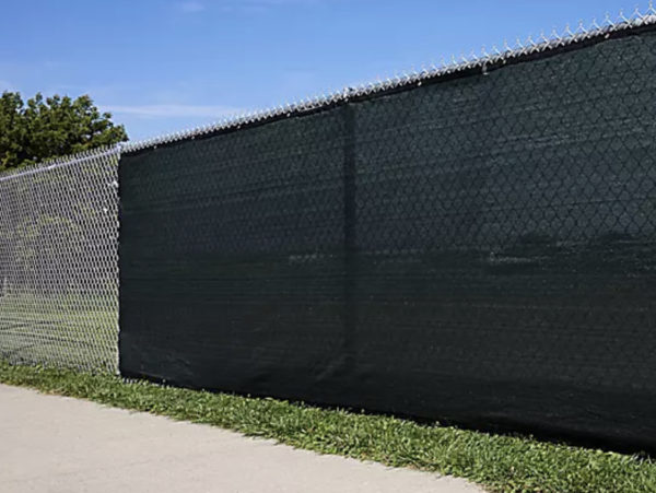 Privacy screen 5.5' x 50'