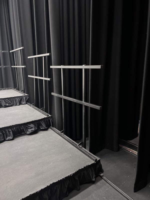 4' stage guard rails