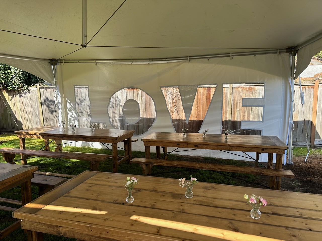 LOVE wall